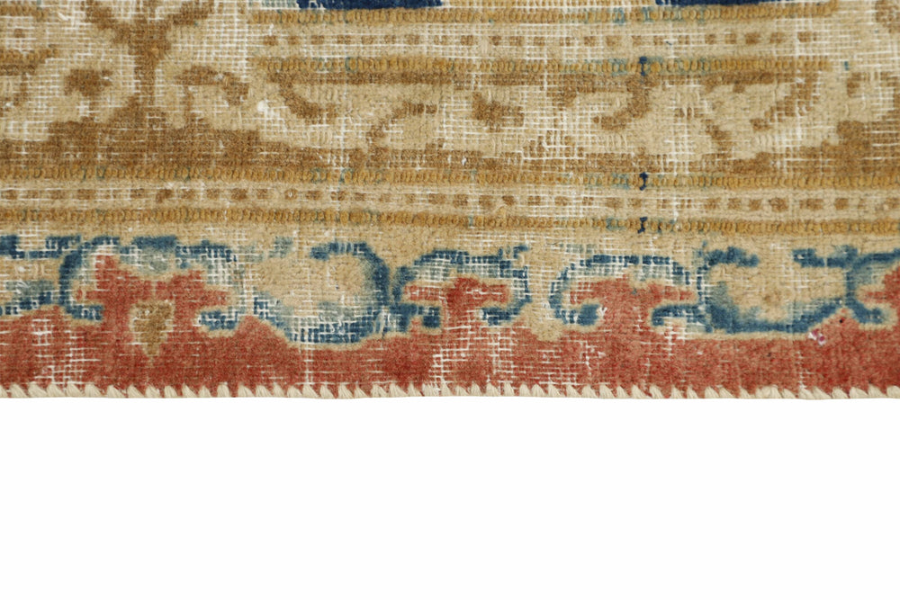 Vintage Kerman Fine Collection: Antique Persian Hand-Knotted Rugs in Stonewashed, Recoloured Finishes288 cm x 406 cm