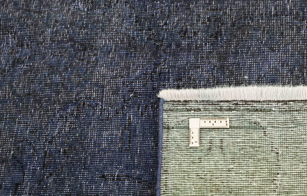 Vintage Royal Collection: Antique Persian Hand-Knotted Rugs in Stonewashed, Recoloured Finishes191 cm x 298 cm