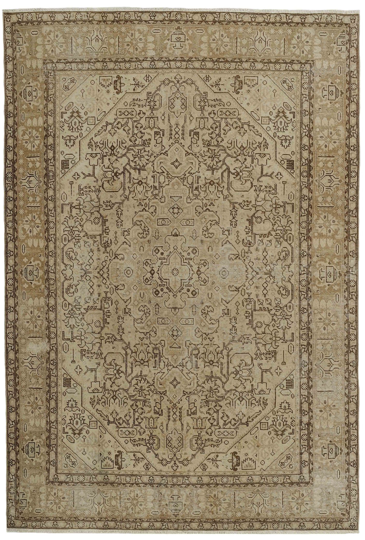 Vintage Royal Collection: Antique Persian Hand-Knotted Rugs in Stonewashed, Recoloured Finishes191 cm x 278 cm