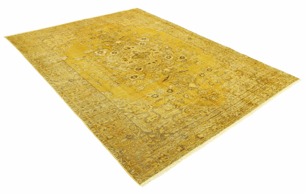 Vintage Royal Collection: Antique Persian Hand-Knotted Rugs in Stonewashed, Recoloured Finishes193 cm x 280 cm