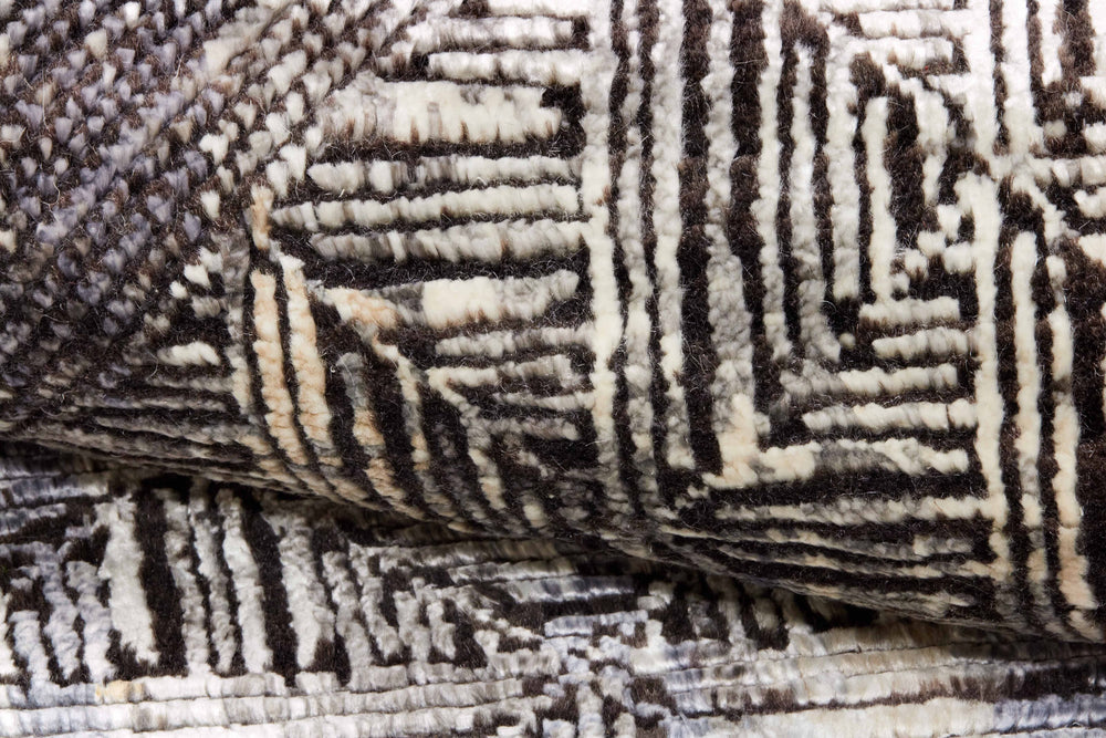 Seduction Rug Collection | High-Quality Hand-Knotted Rugs in Vibrant Colors204 cm x 305 cm
