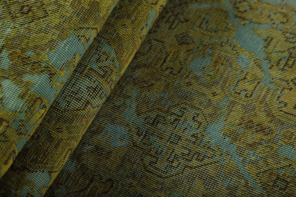 Vintage Royal Collection: Antique Persian Hand-Knotted Rugs in Stonewashed, Recoloured Finishes88 cm x 378 cm