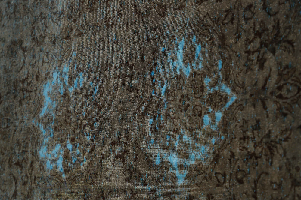 Vintage Royal Collection: Antique Persian Hand-Knotted Rugs in Stonewashed, Recoloured Finishes107 cm x 408 cm
