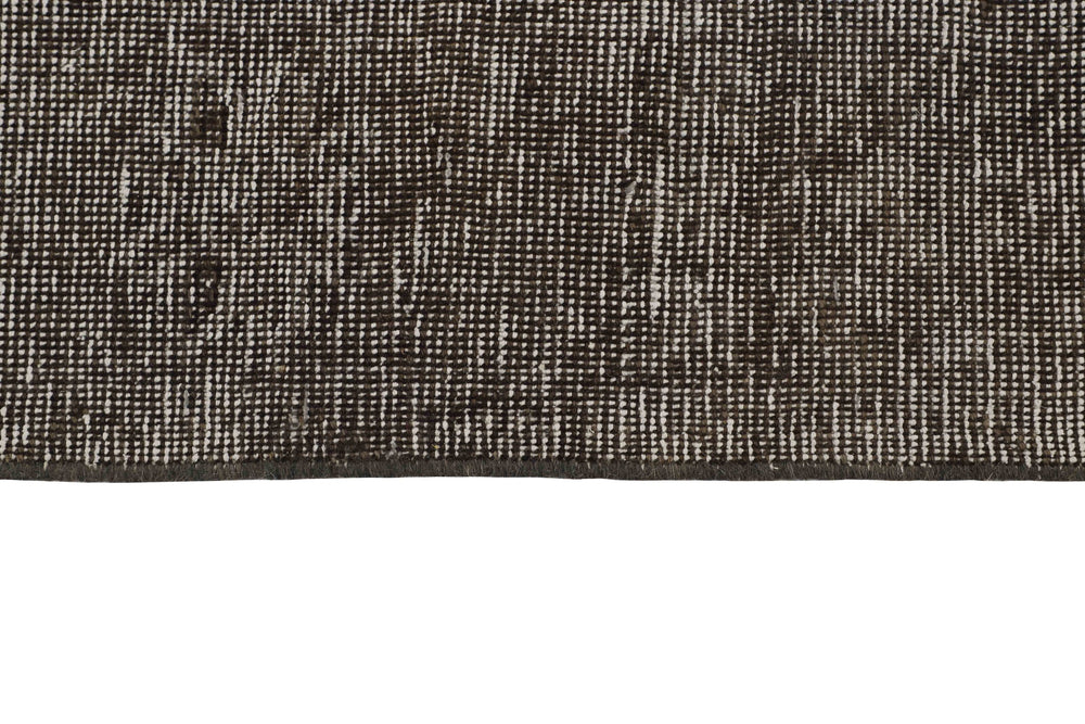 Vintage Royal Collection: Antique Persian Hand-Knotted Rugs in Stonewashed, Recoloured Finishes195 cm x 281 cm