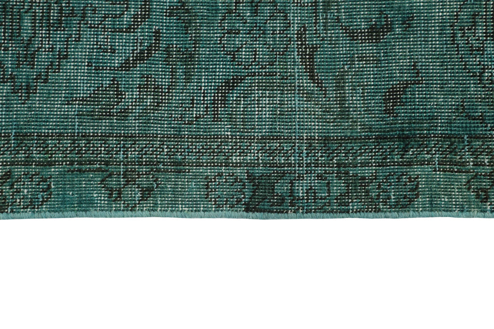 Vintage Royal Collection: Antique Persian Hand-Knotted Rugs in Stonewashed, Recoloured Finishes220 cm x 313 cm
