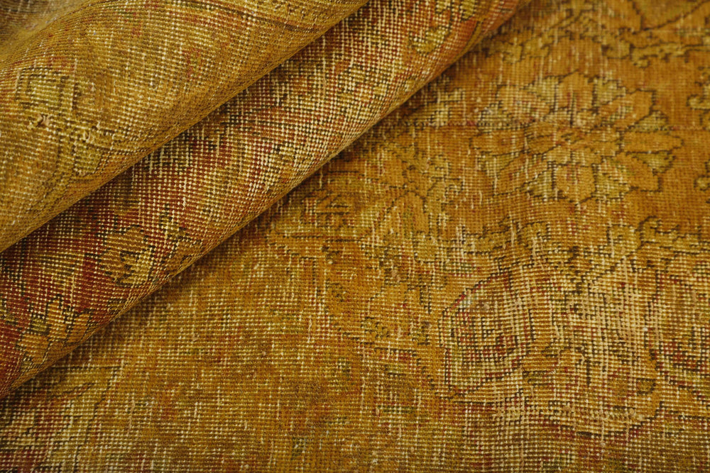 Vintage Royal Collection: Antique Persian Hand-Knotted Rugs in Stonewashed, Recoloured Finishes196 cm x 279 cm