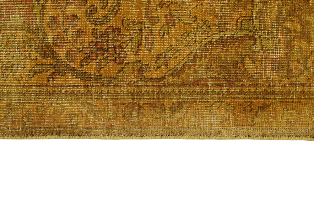 Vintage Royal Collection: Antique Persian Hand-Knotted Rugs in Stonewashed, Recoloured Finishes196 cm x 279 cm