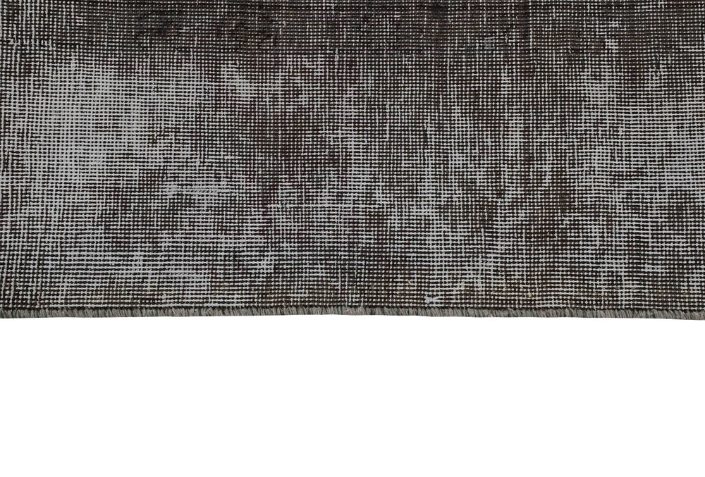 Vintage Royal Collection: Antique Persian Hand-Knotted Rugs in Stonewashed, Recoloured Finishes193 cm x 280 cm