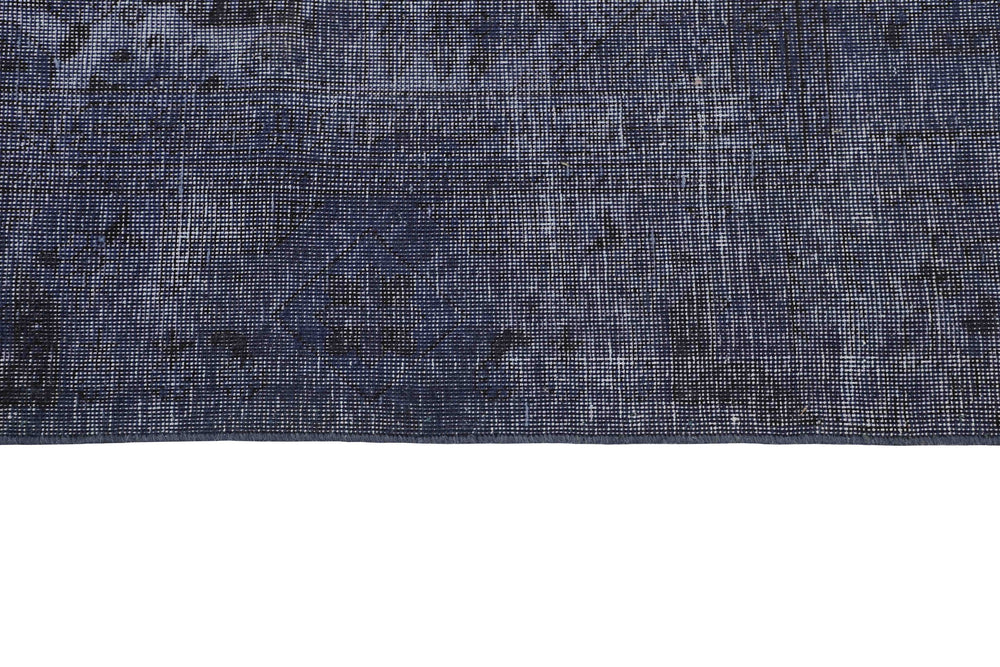 Vintage Royal Collection: Antique Persian Hand-Knotted Rugs in Stonewashed, Recoloured Finishes206 cm x 320 cm