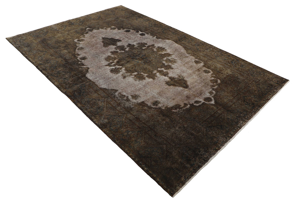 Vintage Kerman Collection: Antique Persian Hand-Knotted Rugs in Recoloured, Stonewashed Finishes150 cm x 237 cm