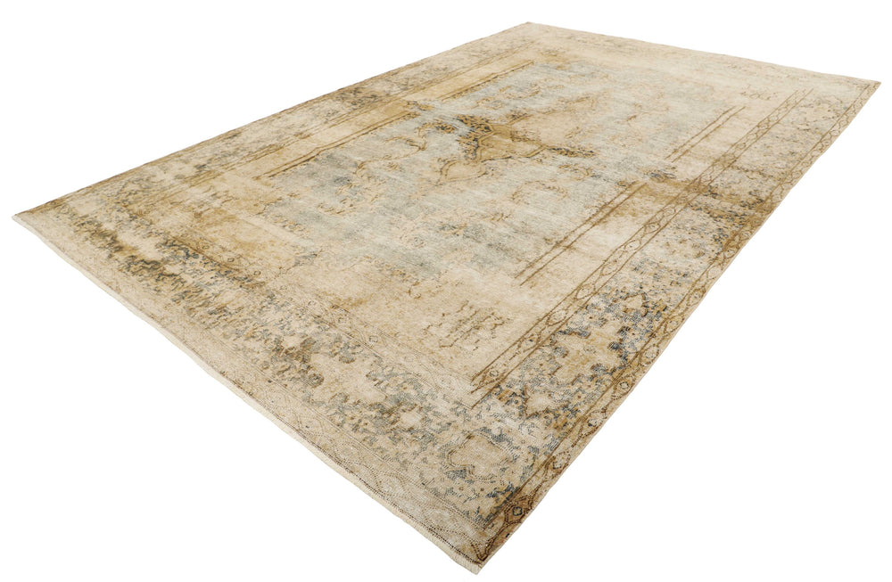 Vintage Kerman Collection: Antique Persian Hand-Knotted Rugs in Recoloured, Stonewashed Finishes242 cm x 362 cm