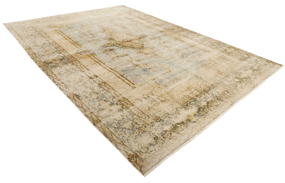 Vintage Kerman Collection: Antique Persian Hand-Knotted Rugs in Recoloured, Stonewashed Finishes242 cm x 362 cm
