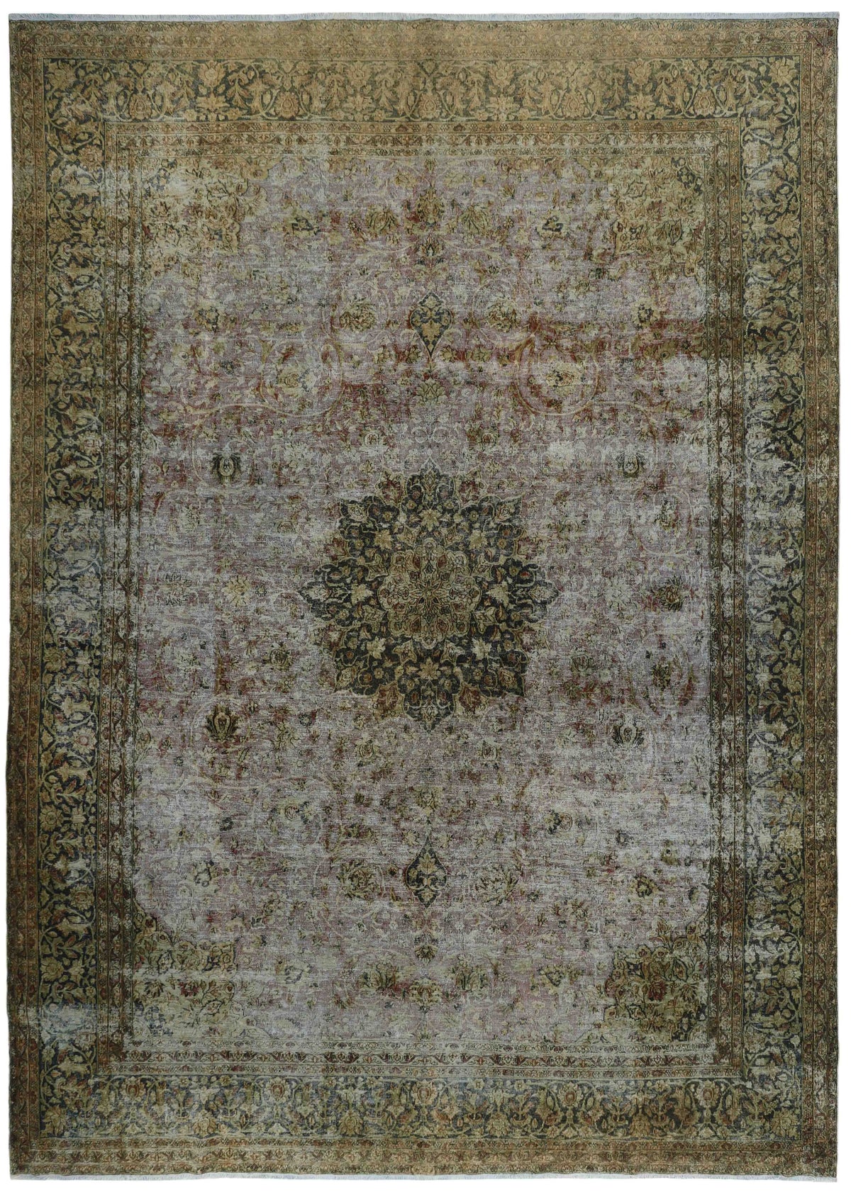 Vintage Kerman Collection: Antique Persian Hand-Knotted Rugs in Recoloured, Stonewashed Finishes302 cm x 431 cm