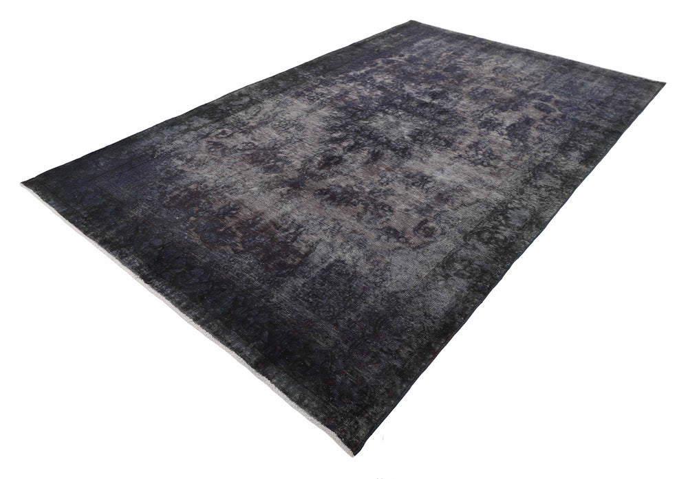 Vintage Kerman Collection: Antique Persian Hand-Knotted Rugs in Recoloured, Stonewashed Finishes195 cm x 305 cm