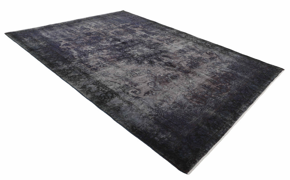 Vintage Kerman Collection: Antique Persian Hand-Knotted Rugs in Recoloured, Stonewashed Finishes195 cm x 305 cm