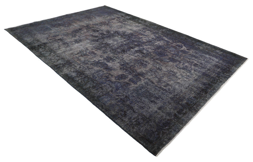 Vintage Kerman Collection: Antique Persian Hand-Knotted Rugs in Recoloured, Stonewashed Finishes195 cm x 305 cm