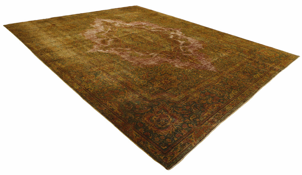 Vintage Kerman Collection: Antique Persian Hand-Knotted Rugs in Recoloured, Stonewashed Finishes296 cm x 409 cm