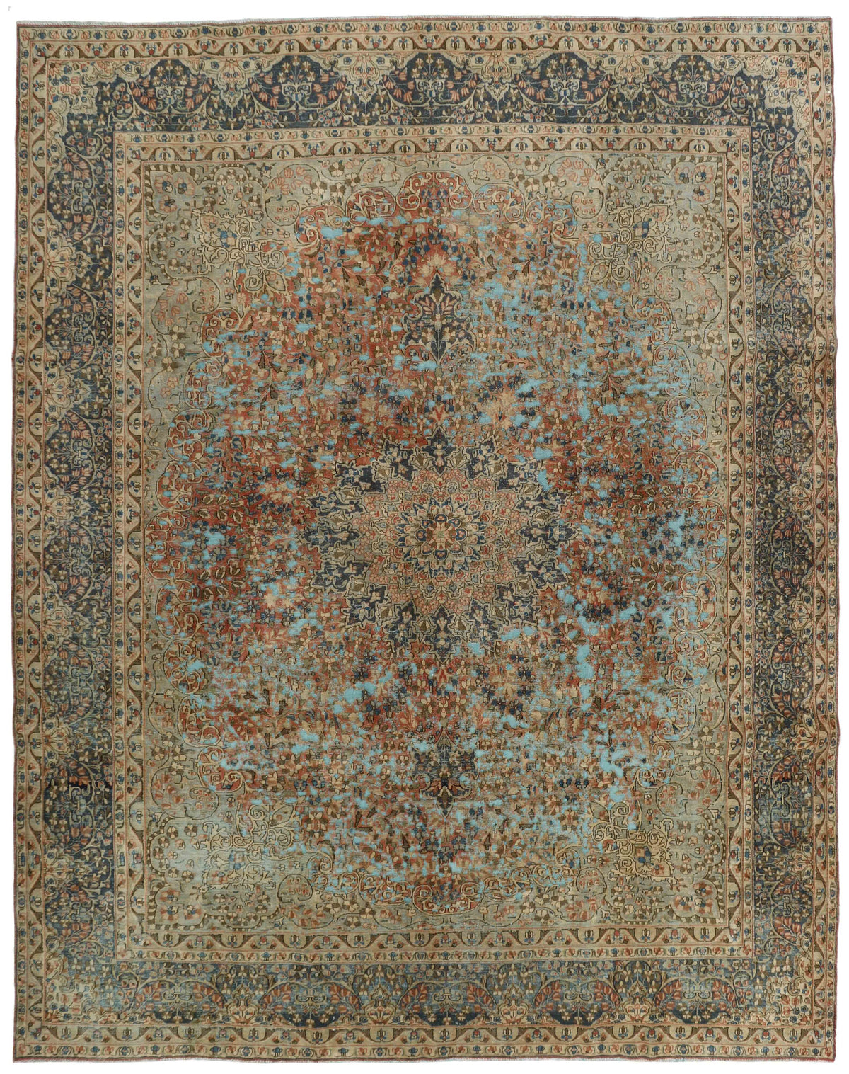 Vintage Kerman Collection: Antique Persian Hand-Knotted Rugs in Recoloured, Stonewashed Finishes300 cm x 393 cm