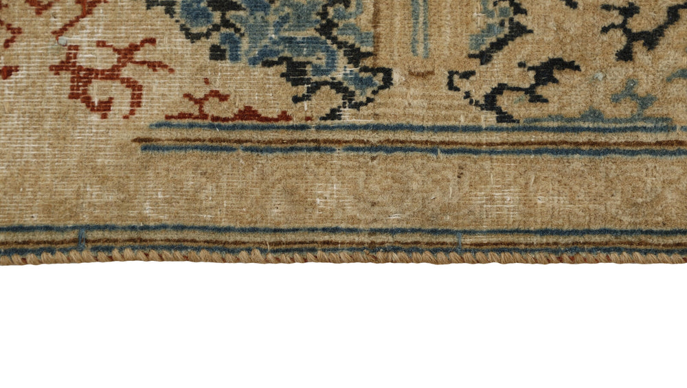 Vintage Royal Collection: Antique Persian Hand-Knotted Rugs in Stonewashed, Recoloured Finishes300 cm x 407 cm
