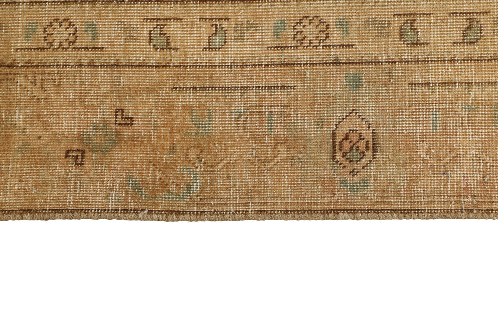 Vintage Royal Collection: Antique Persian Hand-Knotted Rugs in Stonewashed, Recoloured Finishes230 cm x 334 cm