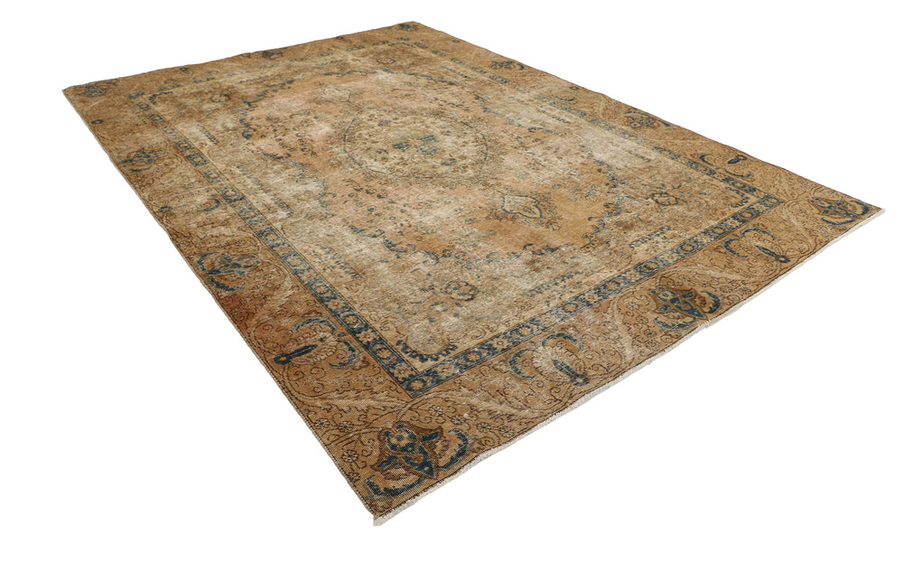 Vintage Royal Collection: Antique Persian Hand-Knotted Rugs in Stonewashed, Recoloured Finishes223 cm x 311 cm