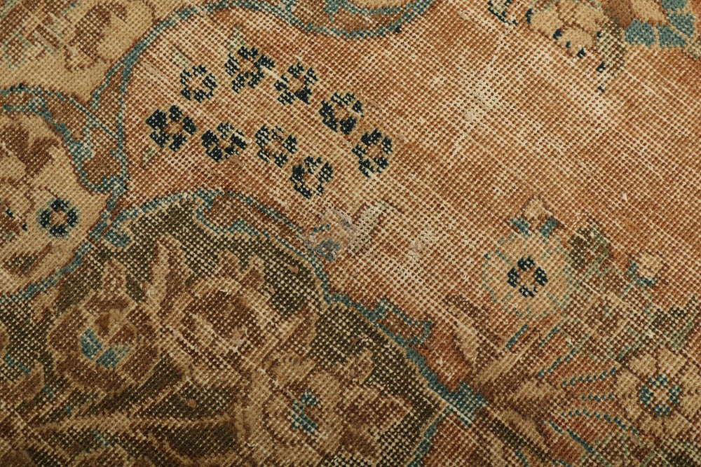 Vintage Royal Collection: Antique Persian Hand-Knotted Rugs in Stonewashed, Recoloured Finishes223 cm x 320 cm
