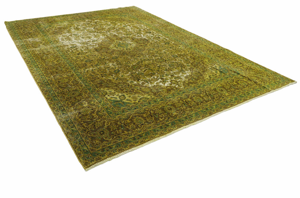 Vintage Royal Collection: Antique Persian Hand-Knotted Rugs in Stonewashed, Recoloured Finishes246 cm x 352 cm