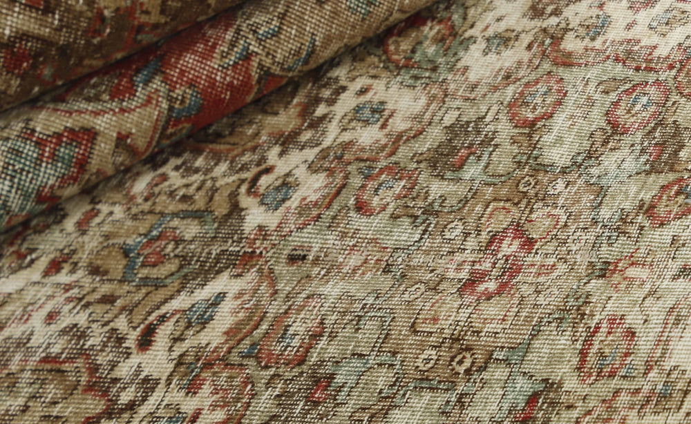 Vintage Royal Collection: Antique Persian Hand-Knotted Rugs in Stonewashed, Recoloured Finishes294 cm x 405 cm
