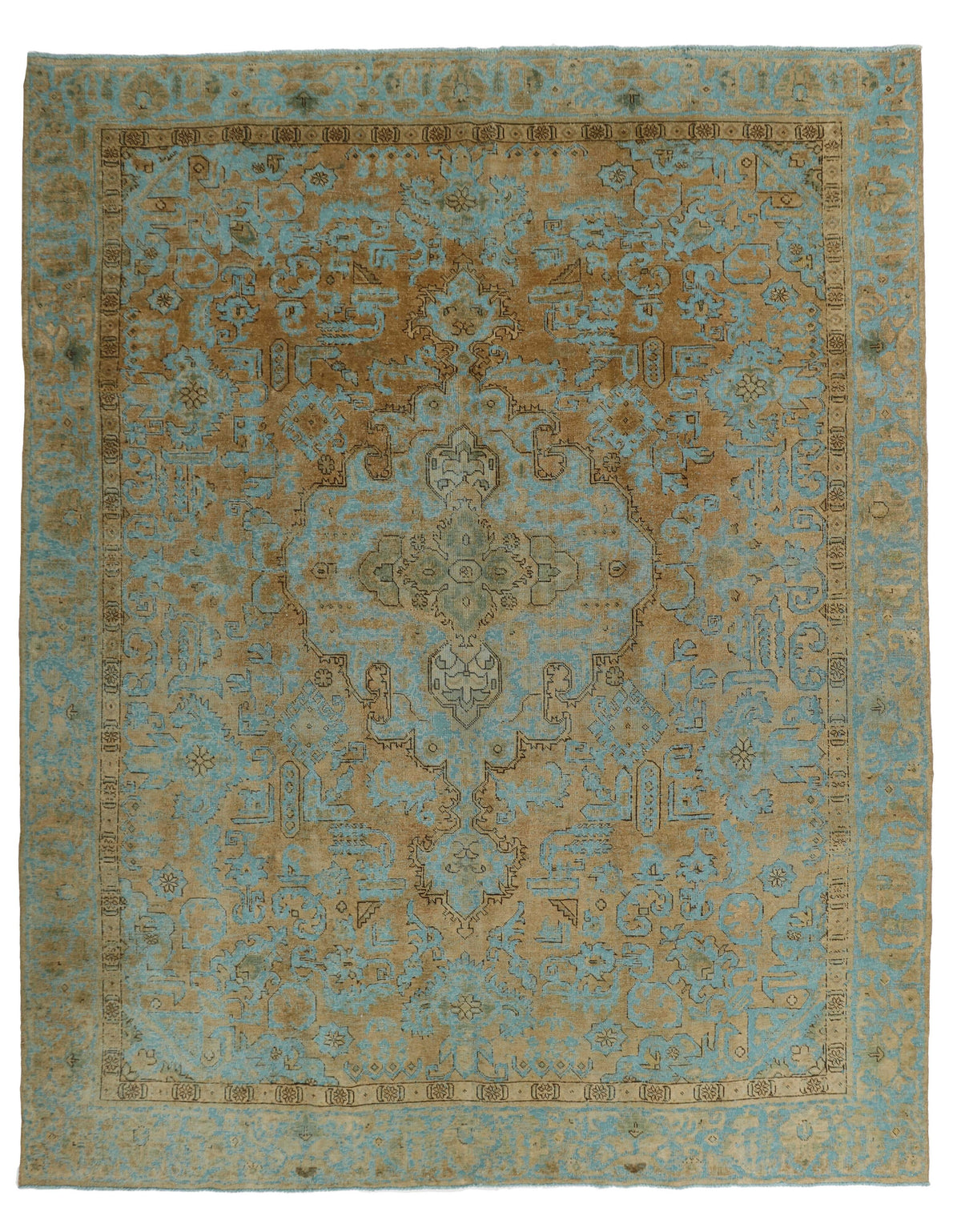 Vintage Royal Collection: Antique Persian Hand-Knotted Rugs in Stonewashed, Recoloured Finishes287 cm x 367 cm