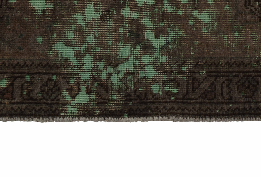 Vintage Royal Collection: Antique Persian Hand-Knotted Rugs in Stonewashed, Recoloured Finishes209 cm x 289 cm