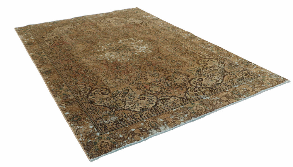 Vintage Royal Collection: Antique Persian Hand-Knotted Rugs in Stonewashed, Recoloured Finishes187 cm x 273 cm