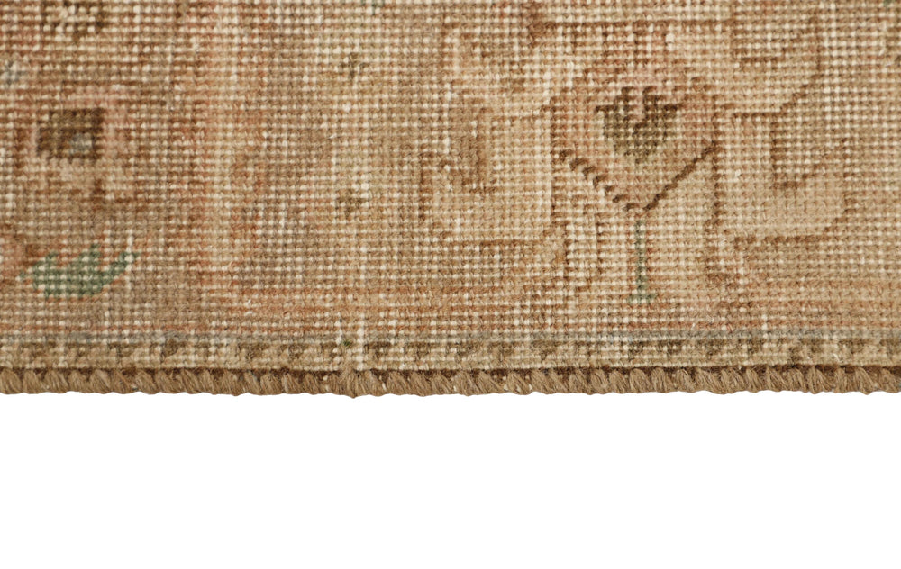Vintage Royal Collection: Antique Persian Hand-Knotted Rugs in Stonewashed, Recoloured Finishes186 cm x 284 cm