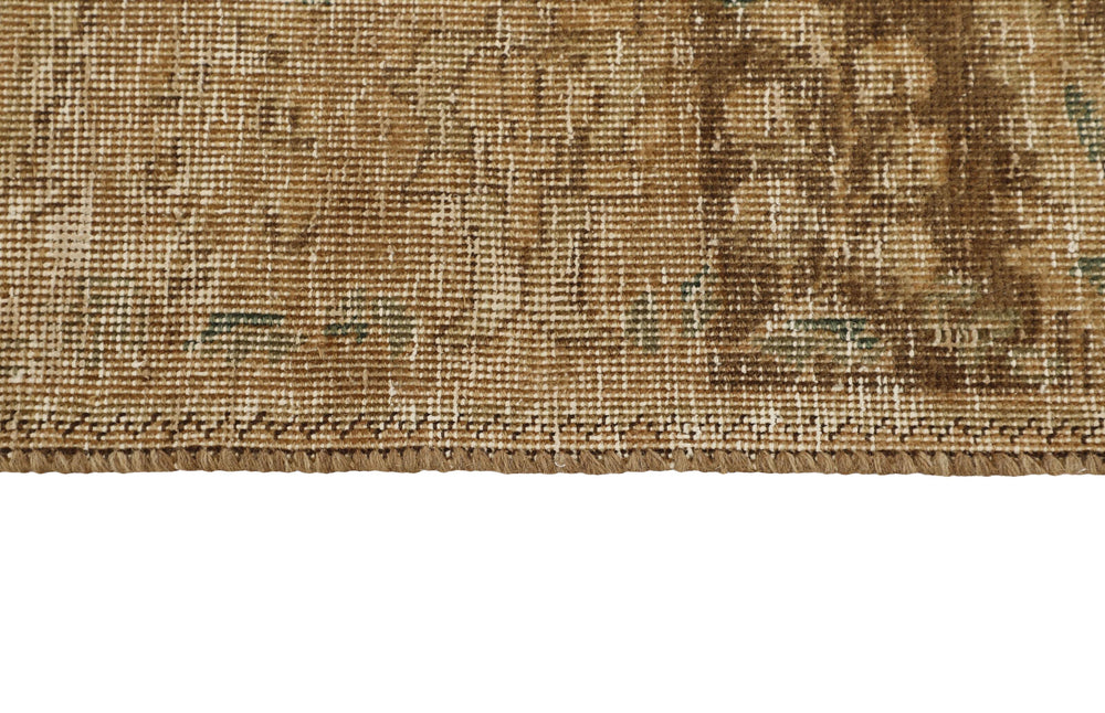 Vintage Royal Collection: Antique Persian Hand-Knotted Rugs in Stonewashed, Recoloured Finishes193 cm x 295 cm
