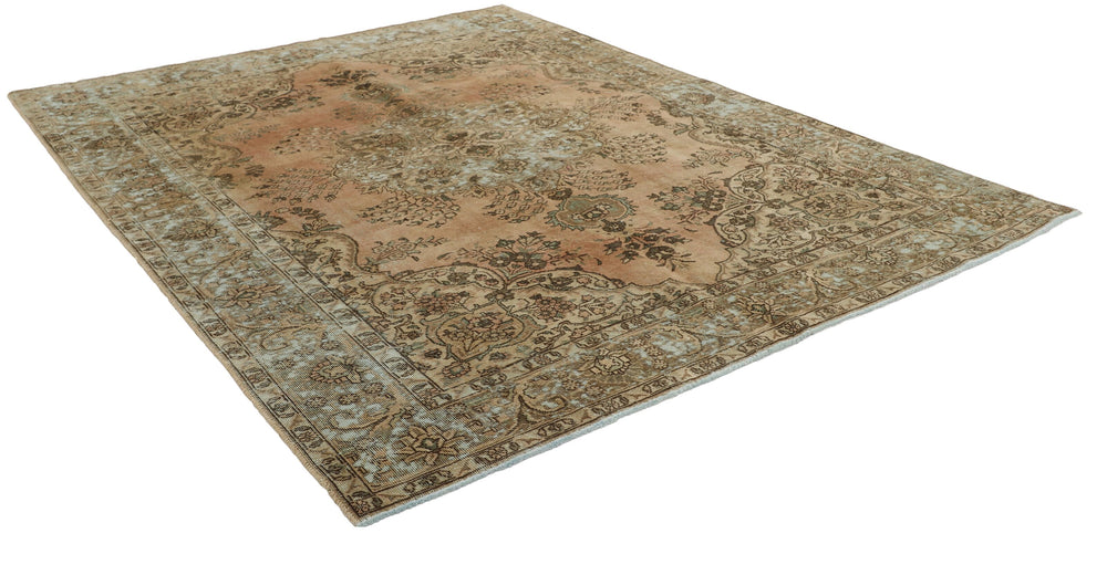 Vintage Royal Collection: Antique Persian Hand-Knotted Rugs in Stonewashed, Recoloured Finishes200 cm x 263 cm
