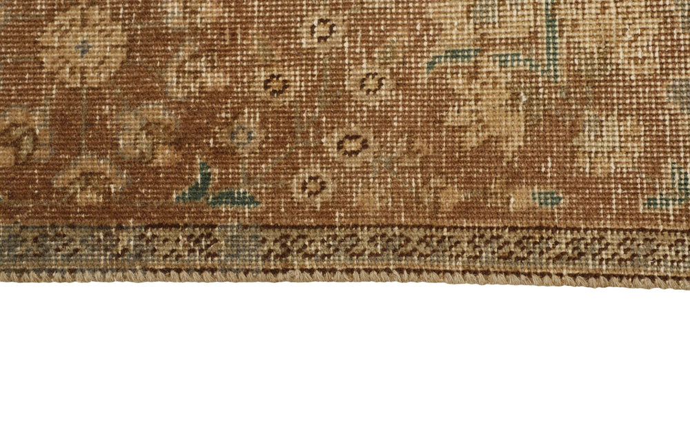Vintage Royal Collection: Antique Persian Hand-Knotted Rugs in Stonewashed, Recoloured Finishes270 cm x 356 cm