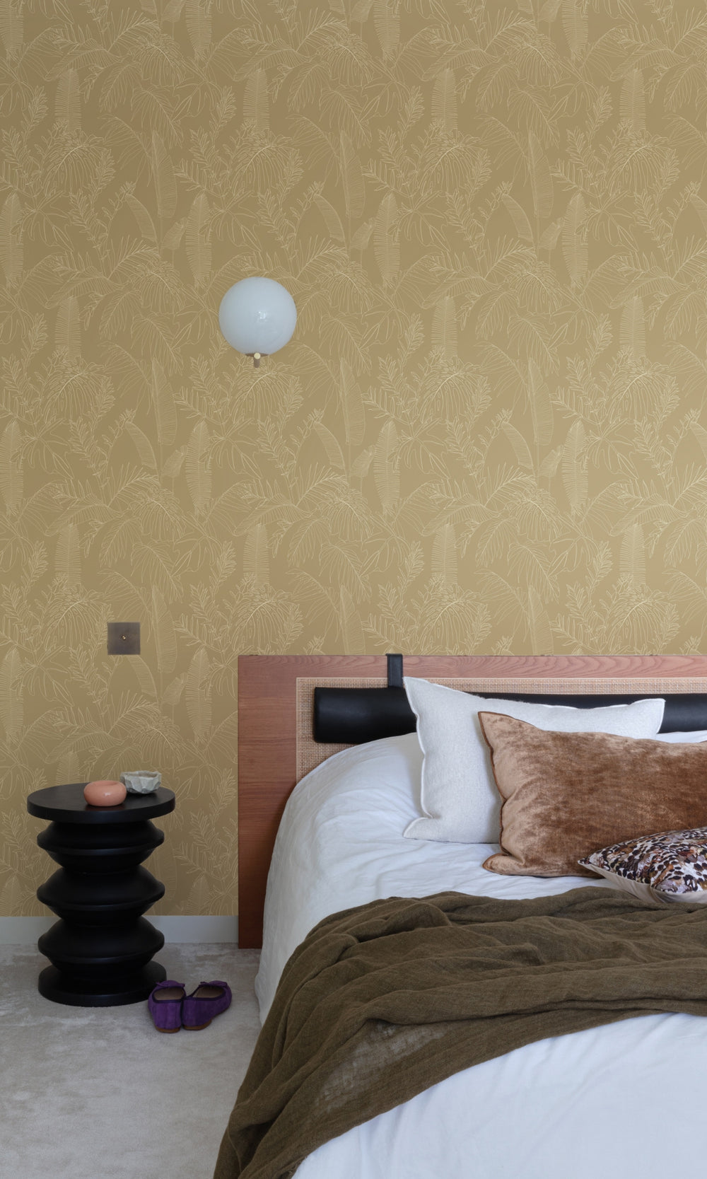 Beige Printed Tropical Leaves Botanical Wallpaper R9293