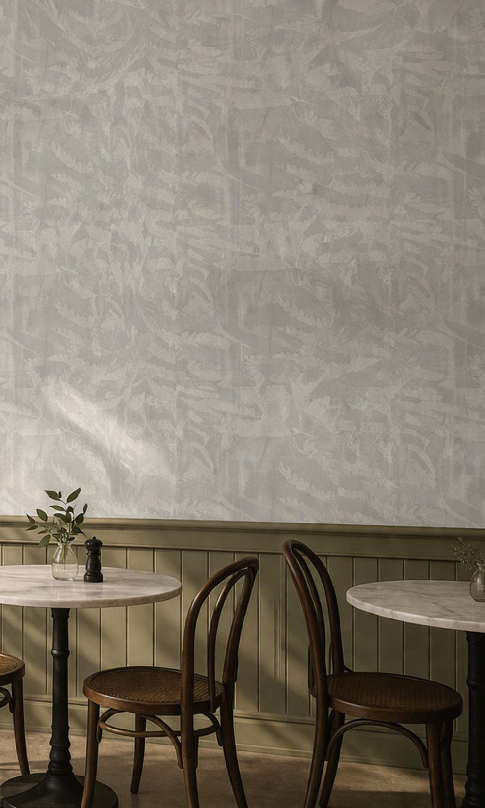 White Metallic Tropical Vinyl Wallpaper C7447