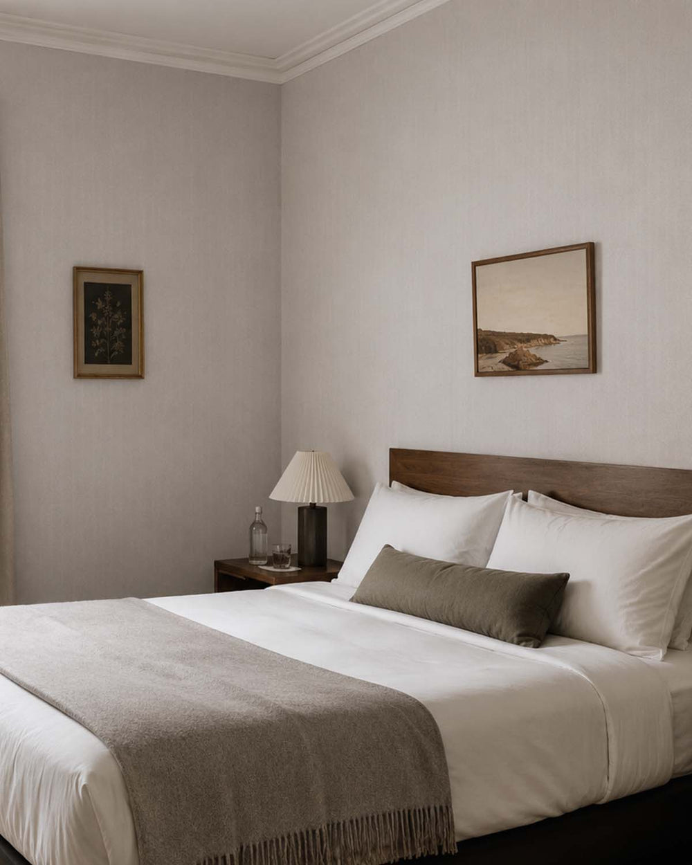 Pastel Grey Faux Fine Weave Commercial Wallpaper C7960