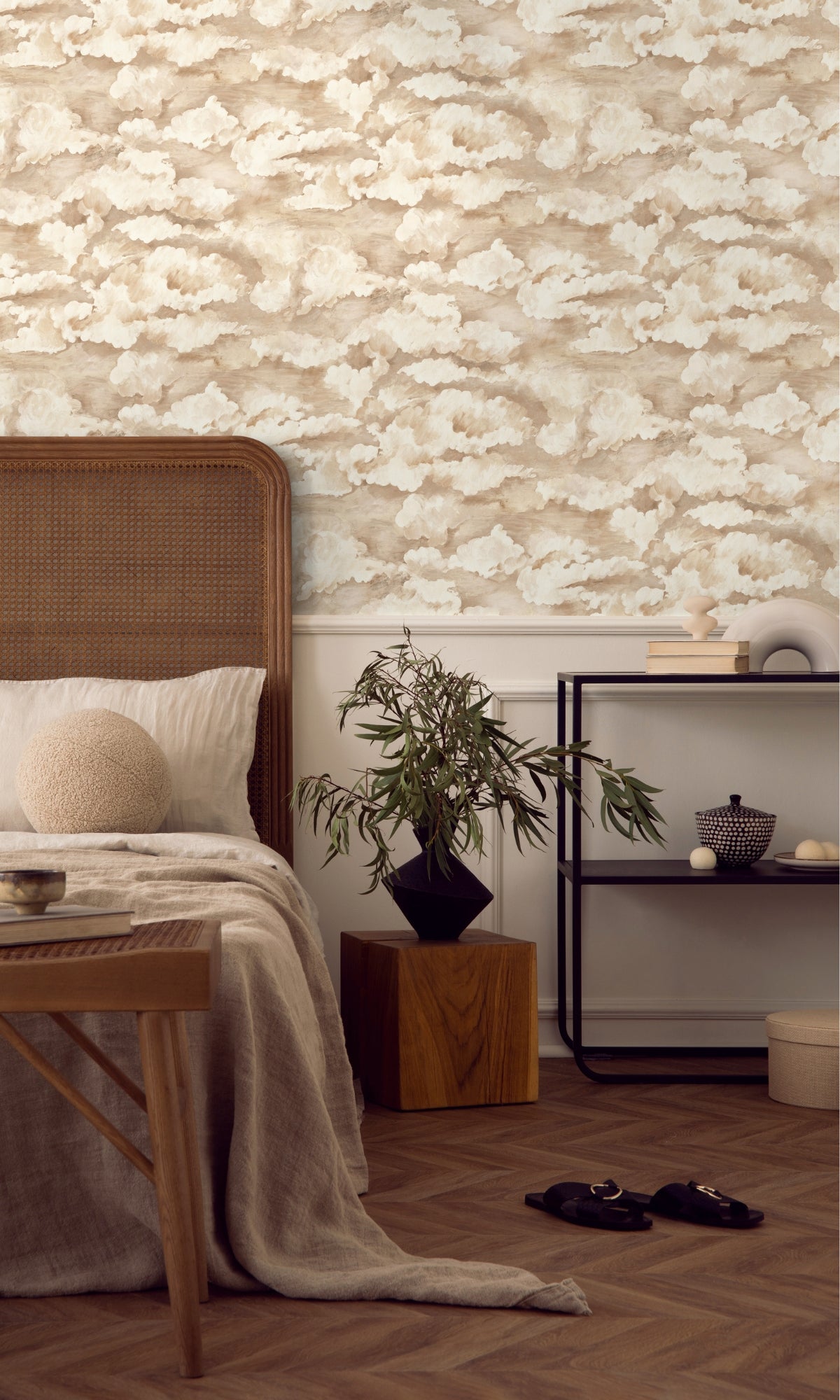 Cream Cloud Filled Sky Plain Textured Wallpaper R9001