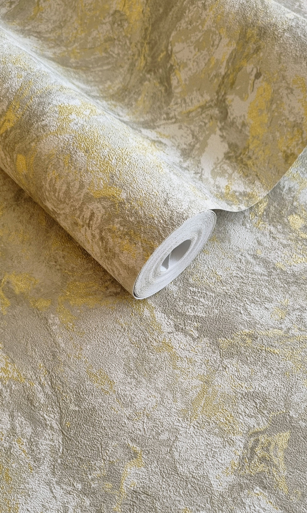 Cream Elegant Marble Design Wallpaper R8925