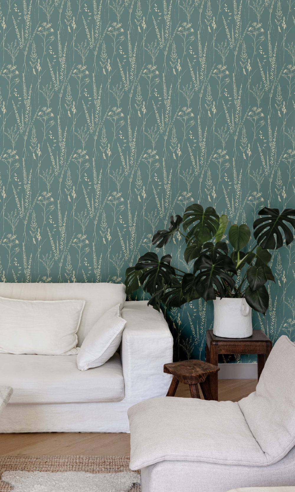 Green Meadow Grasses Tropical Wallpaper R9331