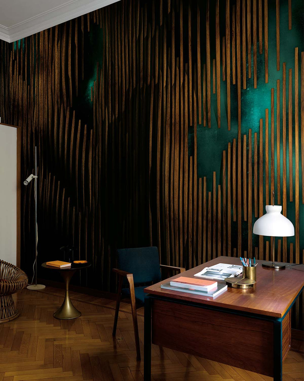 Pullman Brown Abstract Stripes Mural M2919- Sample
