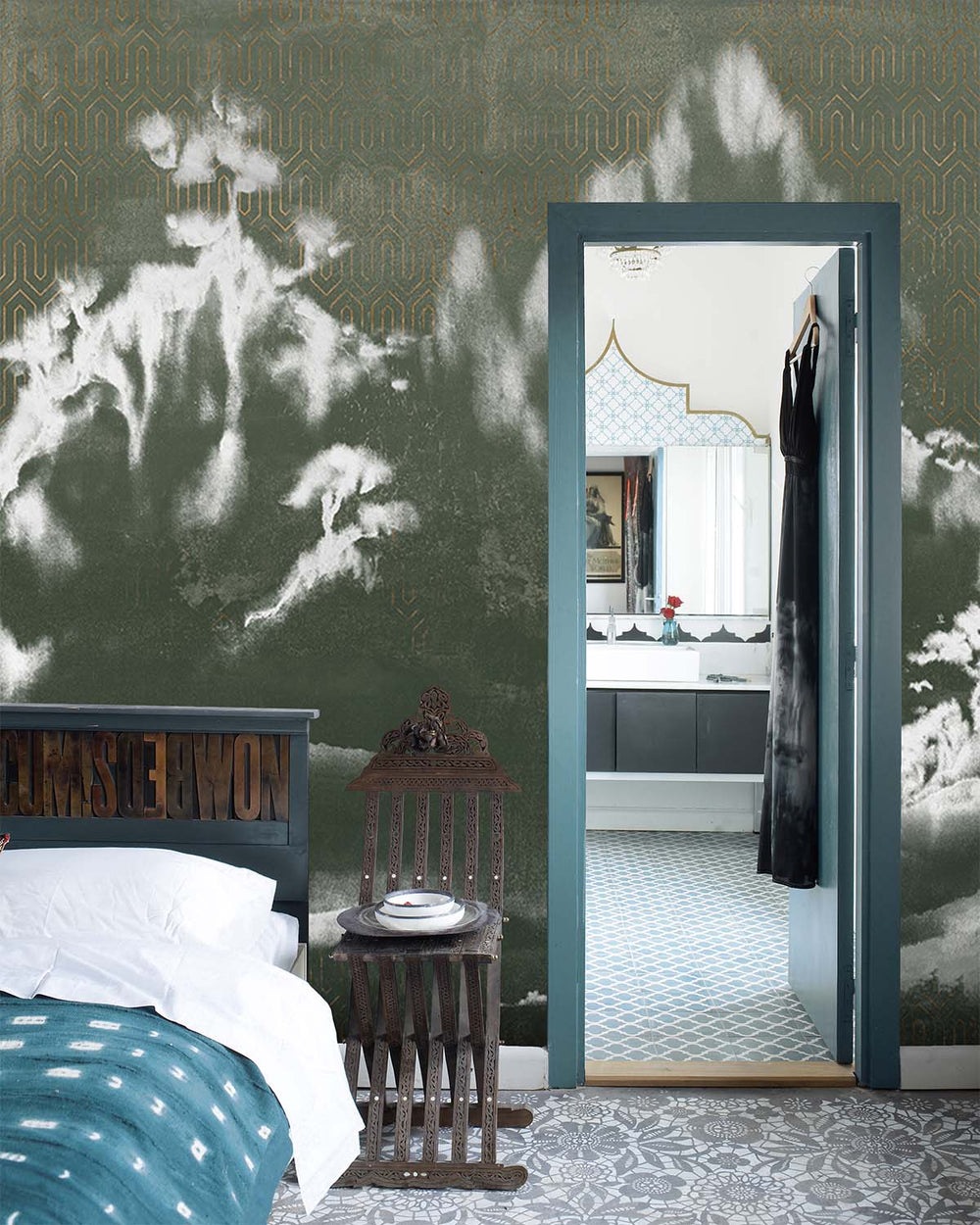 Charcoal Smoke Misty Mountain Lansdcape Mural M2952- Sample