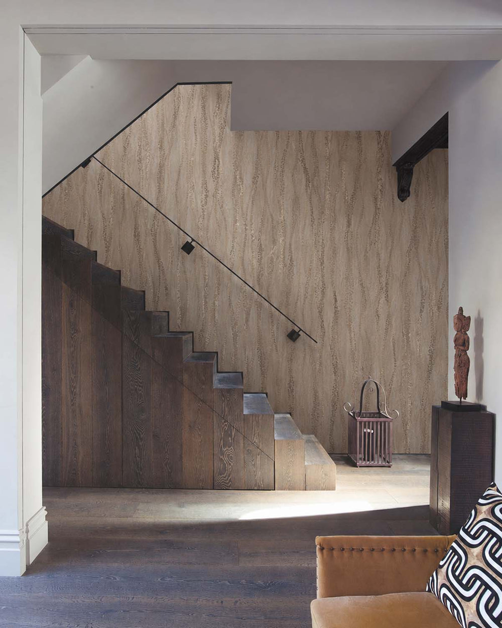 Best Beige Metallic Wavy Line Mural M3118