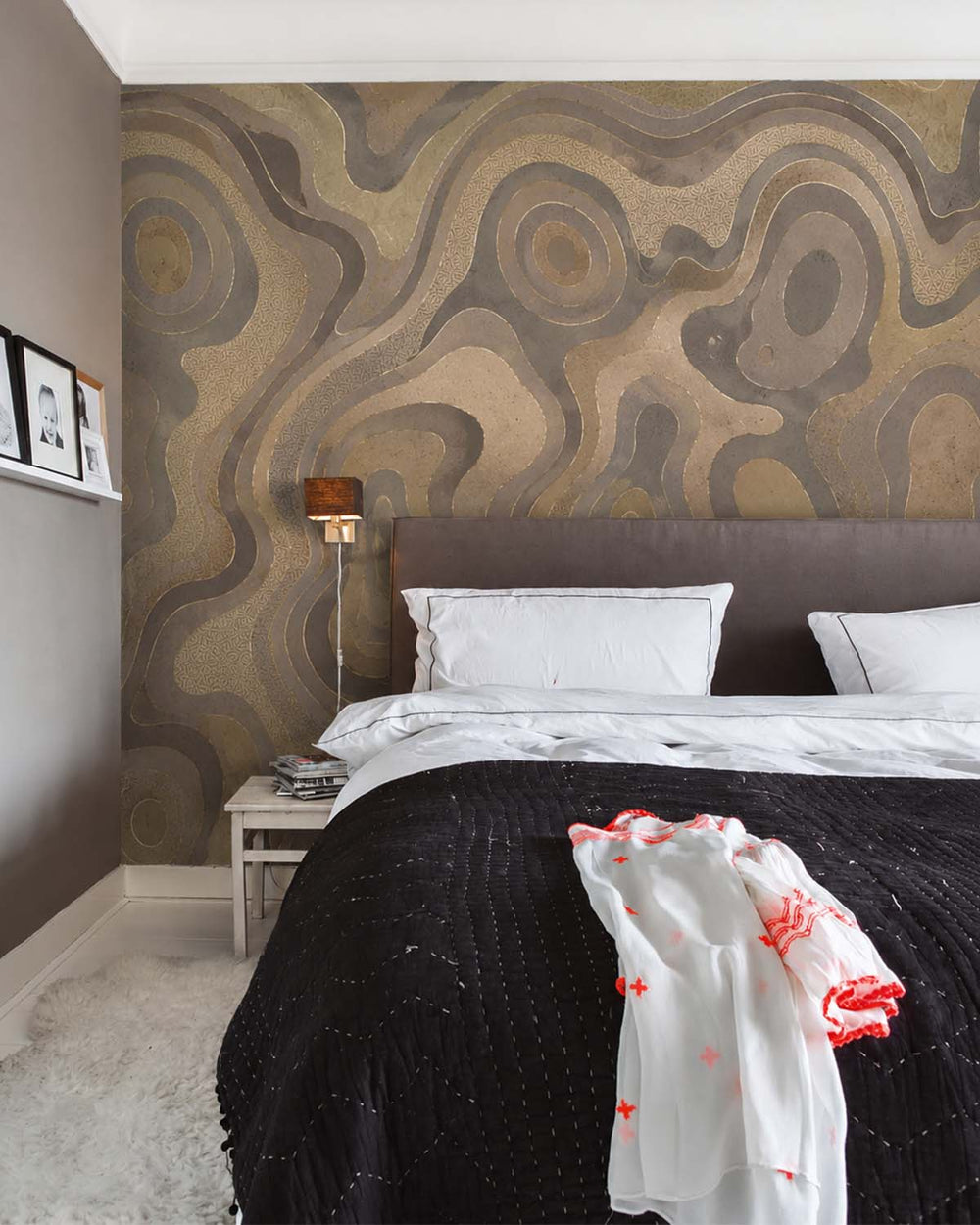Knot Brown Abstract Tidal Topography Mural M3143