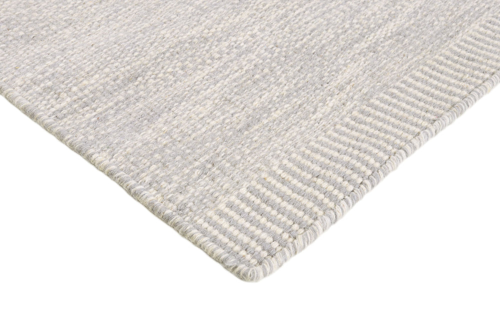 New Comfort Collection Hand-Woven Kilim Rugs from India in Wool and Cotton Blend | Walls Republic