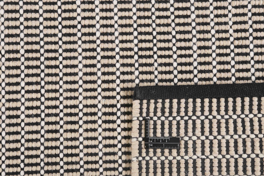 Walls Republic Bricks Collection ‚àö√™ Handcrafted Flatwoven Wool Rugs in Sleek Modern Designs60 cm x 90 cm