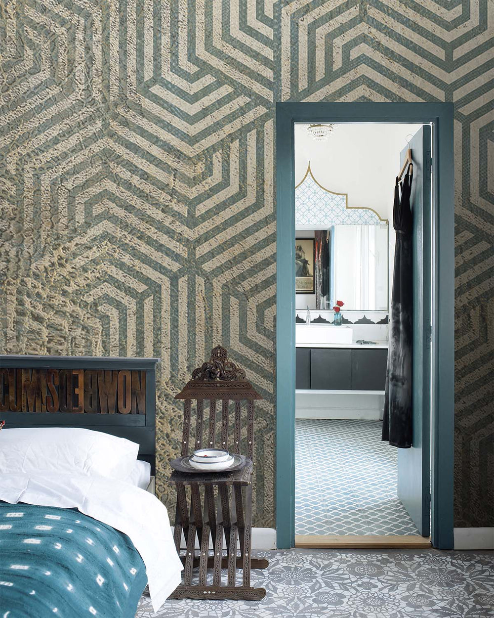 Grey Geometric Reptile Skin Wall Mural M9515