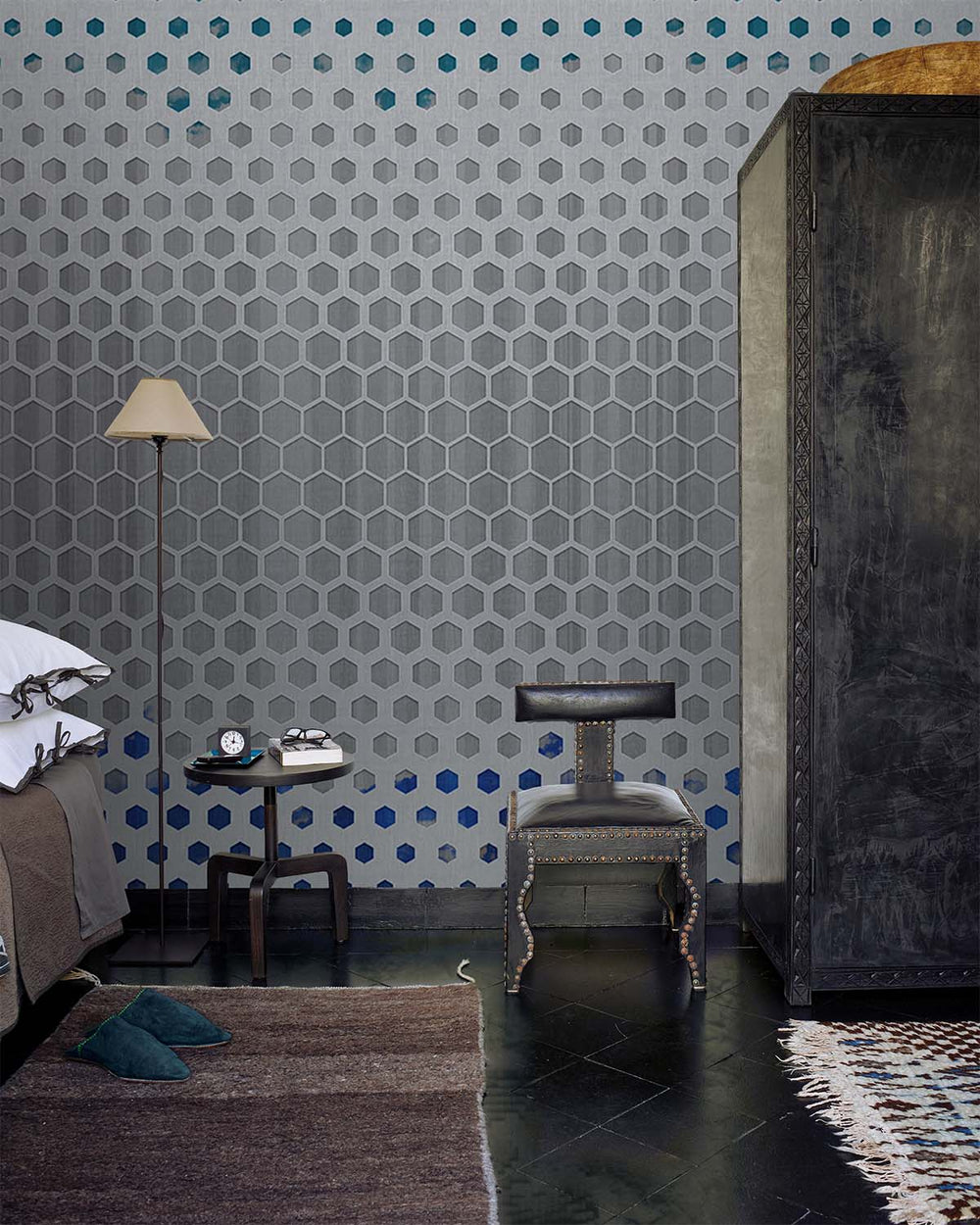Grey Metamorphosing Hexagons Wall Mural M9539