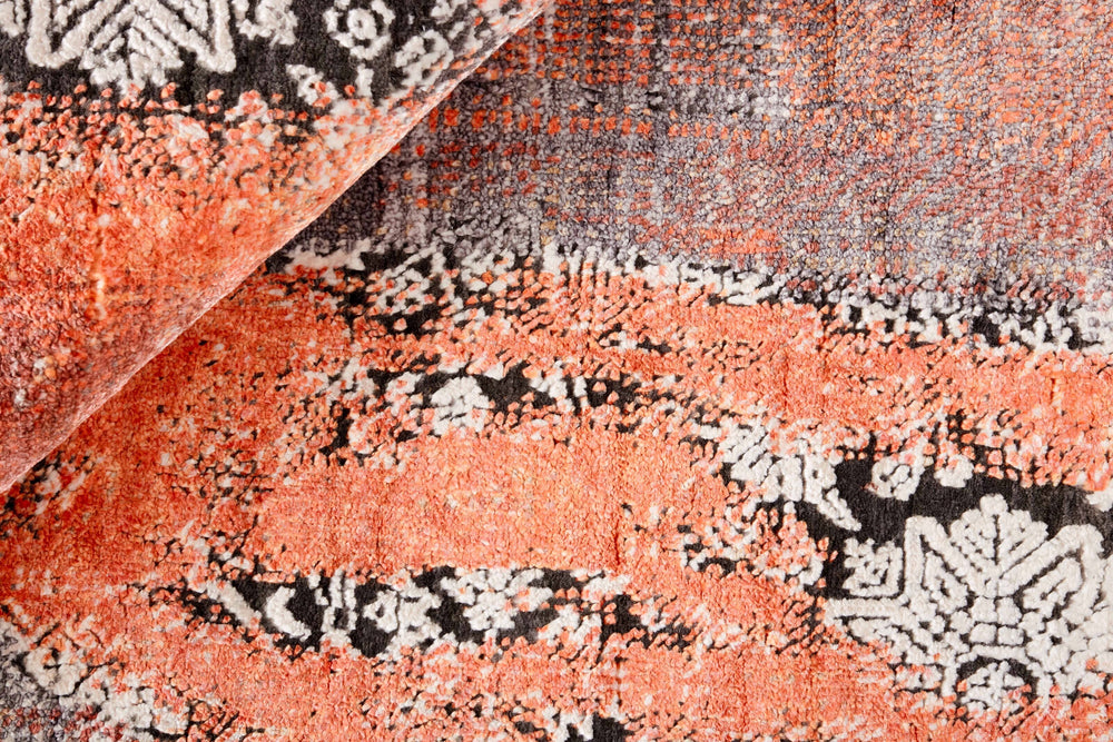 Seduction Rug Collection | High-Quality Hand-Knotted Rugs in Vibrant Colors247 cm x 306 cm